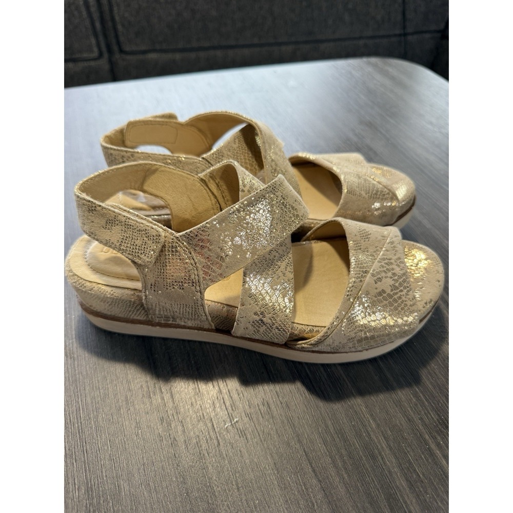 Bussola Metallic Gold Leather Low Wedge Heel Women's Sandal Sz 6.5 Resort